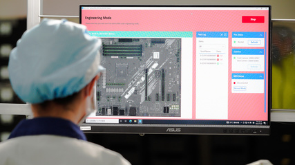 華碩開啟智能制造新篇章 首個AI智能工廠融合3D數字孿生、AR與機器人技術